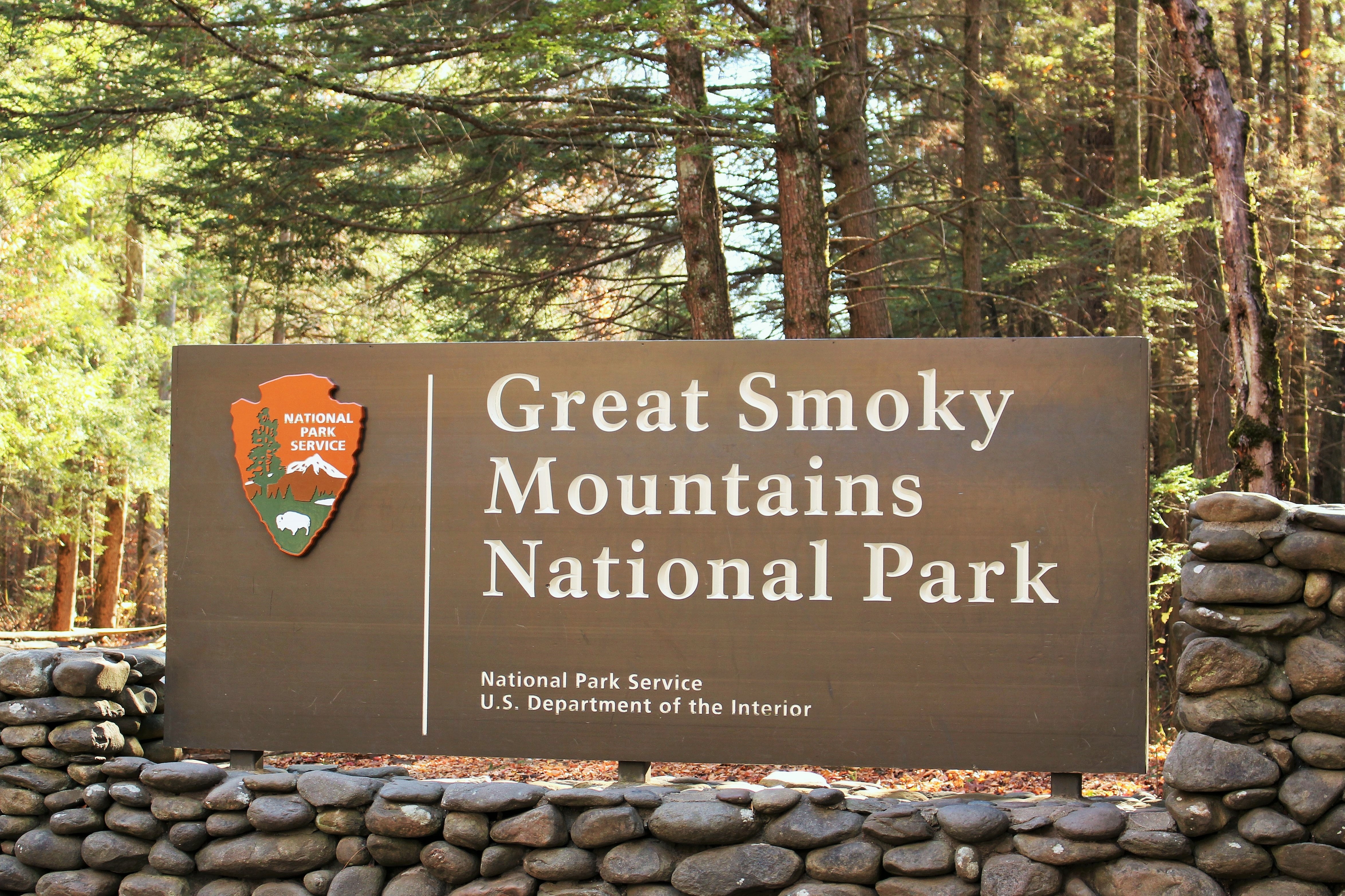 Great Smoky Mountians National Park sign.